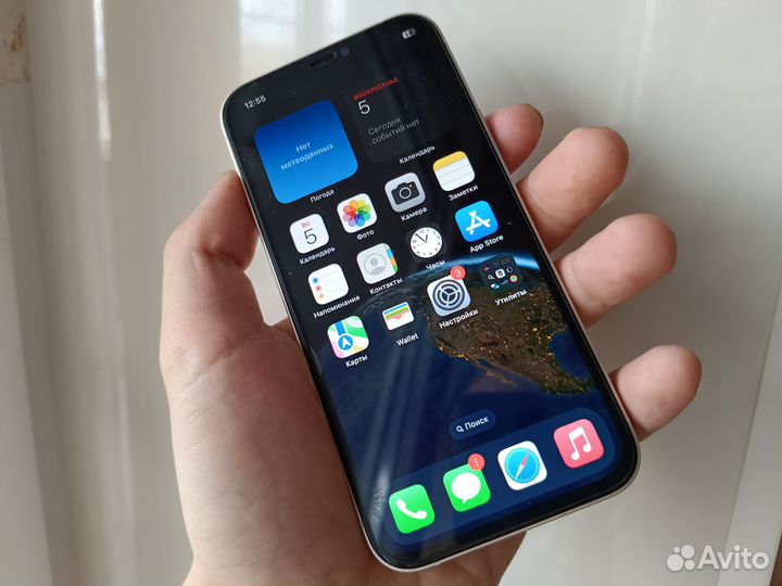 iPhone 12, 64 ГБ