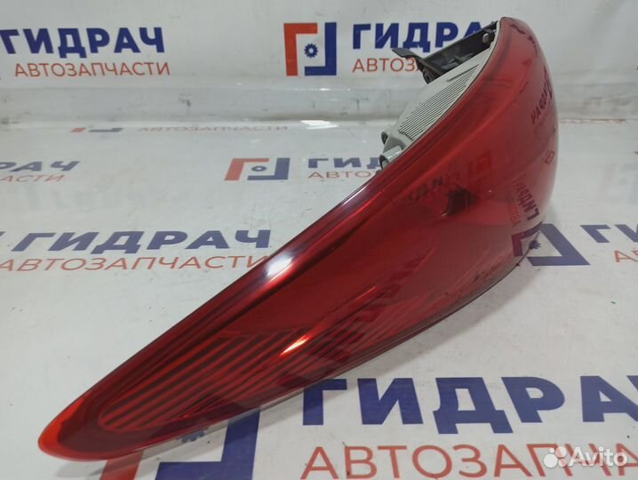 Фонарь задний наружный левый Hyundai ix 35 92401-2