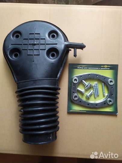 Черепаха в наборе(крышка карбюратора)