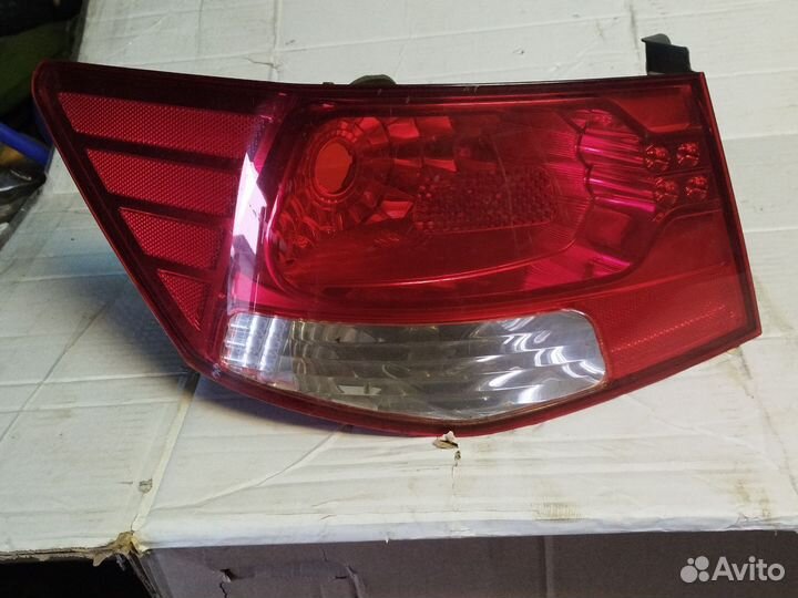 Фонарь задний KIA Cerato/Forte 08-13