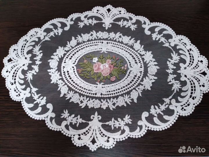 Салфетка ажурная белая