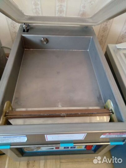 Вакуумный упаковщик deep 2240, 1000 ватт