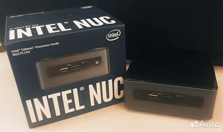 Мини компьютер Intel NUC7/16 RAM/120 SSD