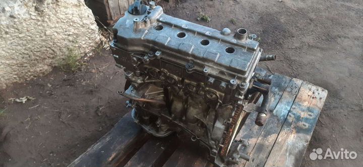 CR12 Ниссан марч