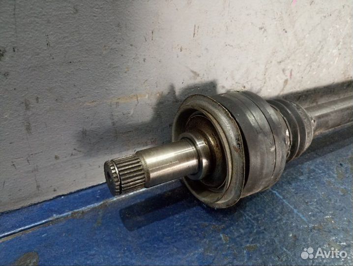 Привод задний Chrysler Crossfire