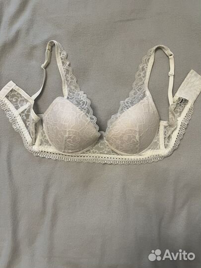 Бюстгальтер