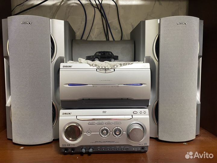 Музыкальный проигрыватель Sony MHC-w280d