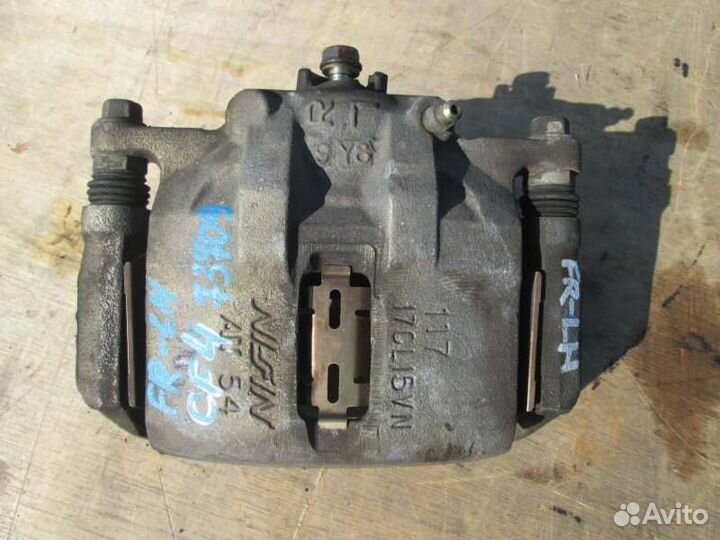 Суппорт передний левый Honda Accord CF4 F20B