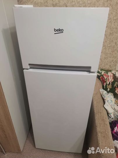 Холодильник beko