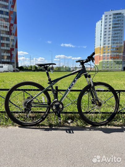 Велосипед GT avalanche sport 2014 год