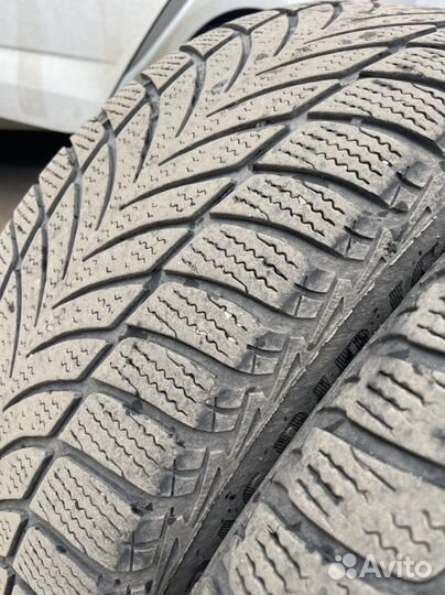 Goodyear UltraGrip Ice 2 225/50 R17