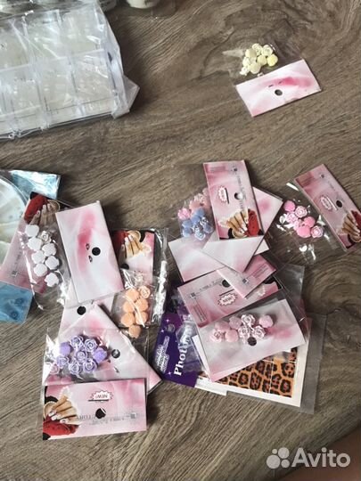 Материалы для наращивания ногтей