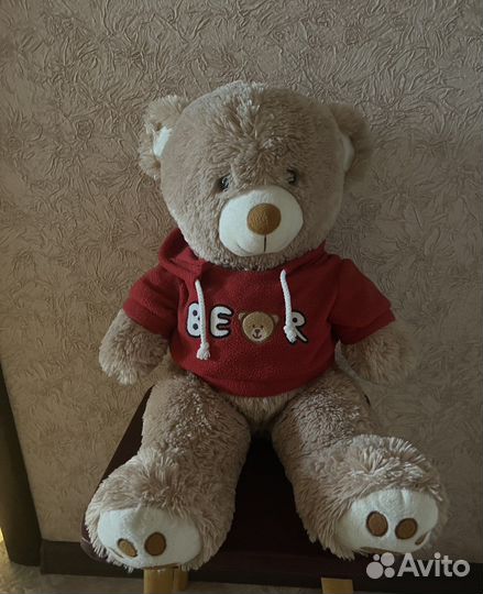 Плюшевый медведь