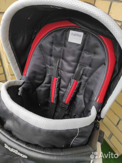 Прогулочная коляска peg perego