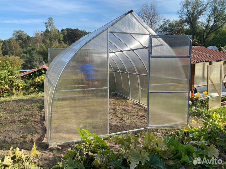 Теплица из поликарбоната p-5071