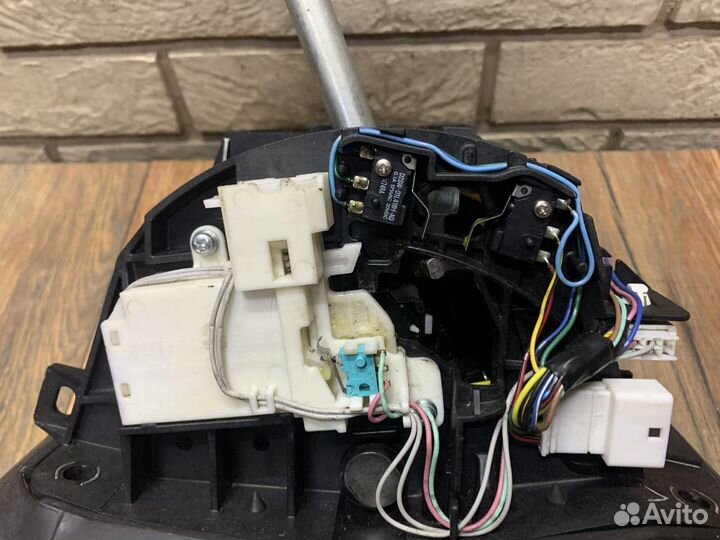 Infiniti Q50 (V37) Кулиса кпп АКПП