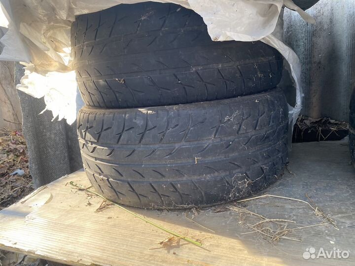 Kormoran Gamma B2 245/40 R18