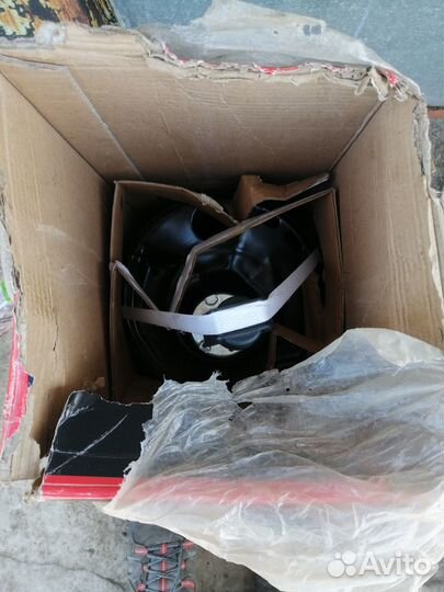 Запчасти на toyota rav4 30