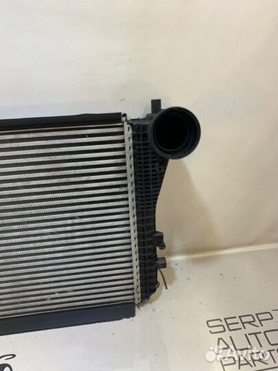 Интеркулер Volkswagen Passat B6 2.0 BMR 2009