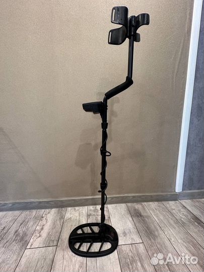 Металлоискатель Fisher f11