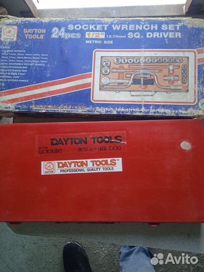 Автомобильный набор инструментов