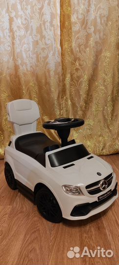 Детская машинка каталка