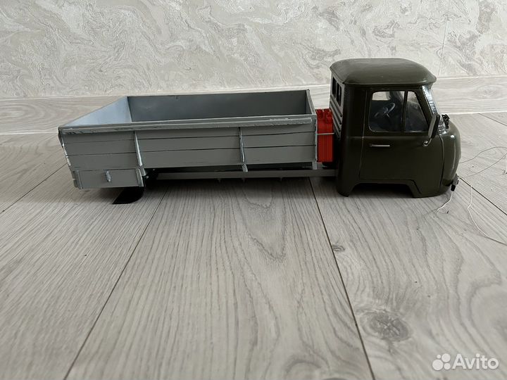 УАЗ 3303 головастик 1/10