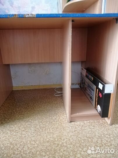 Уголок школьника с кроватью