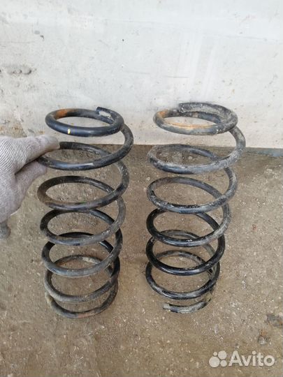 Пружины задние Киа Рио/ Солярис