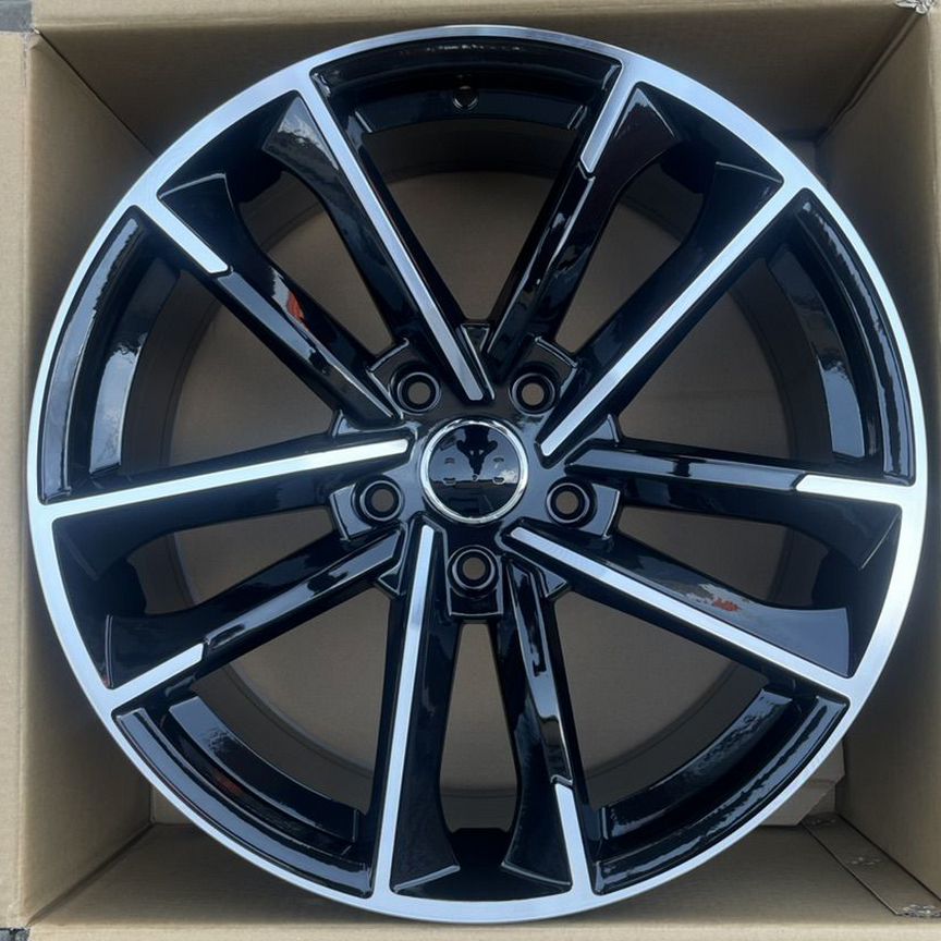 L997　送料無料　WSP ITALY　8.5Jx19 +43 PCD112 5穴　235/55R19　4本8分山　アルミ　スタッドレス　ベンツGLCクラス　X253　アウディQ5　 audi a6 c6 - Купить колёсные диски во всех регионах | Недорогие б