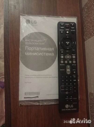 Заголовок:Портативная минисистема LG xboom OM7550