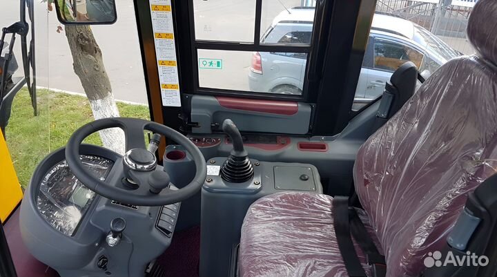 Фронтальный погрузчик Lonking LG833N, 2024