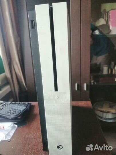 Xbox One S 1tb