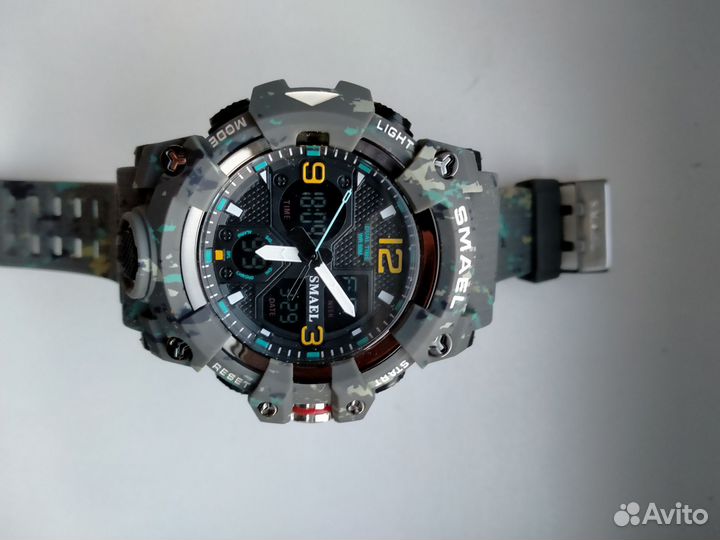 Мужские наручные часы новые