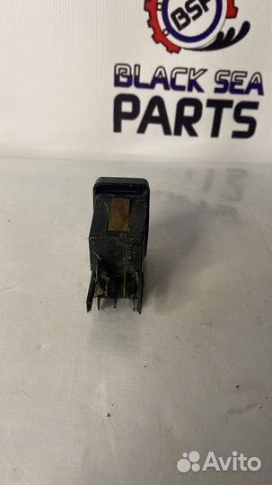 Кнопка противотуманок VW Passat B3