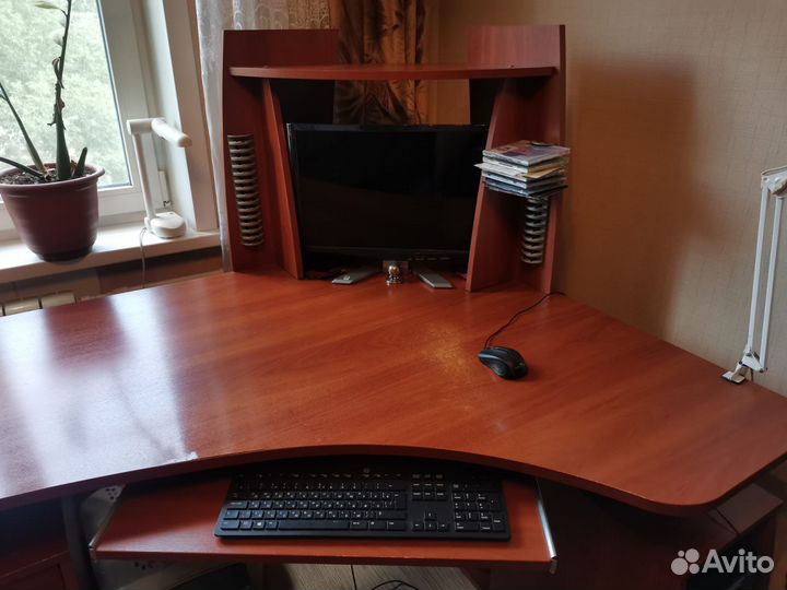 Компьютерный стол бу