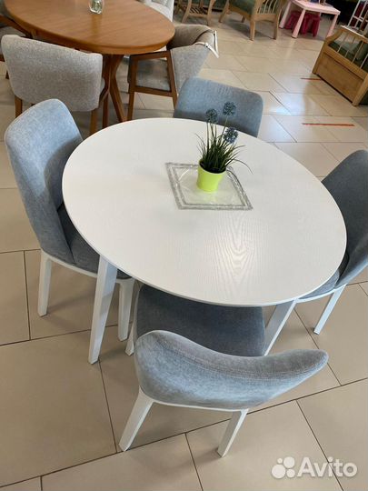Обеденная группа стол стулья
