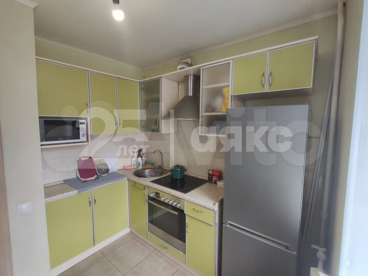 2-к. квартира, 42 м², 4/9 эт.