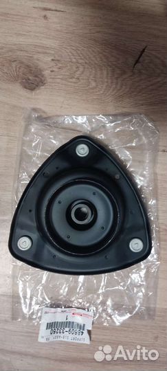 Опора амортизатора Camry V70