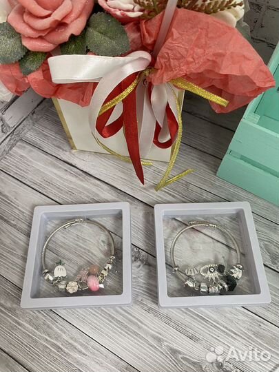 Украшение шарм