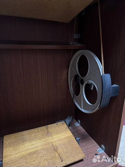 Швейная машина Чайка 143