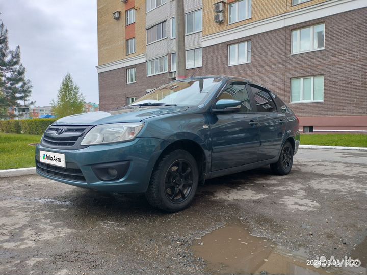 LADA Granta 1.6 МТ, 2014, 130 000 км