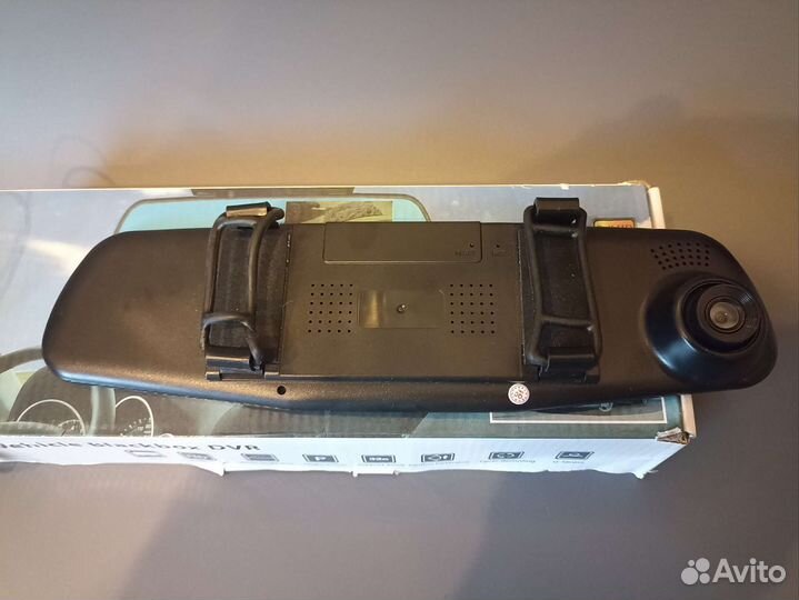 Видеорегистратор зеркало