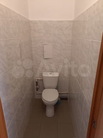 2-к. квартира, 48 м², 1/3 эт.