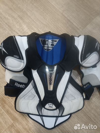 Нагрудник хоккейный sr