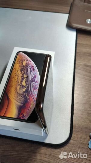 iPhone xs 64 gb