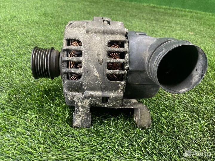 Генератор Bmw X5 E53 M54B30 2005