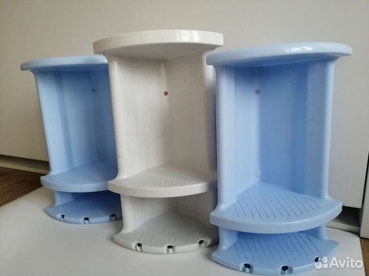 Пластиковые аксессуары в ванную