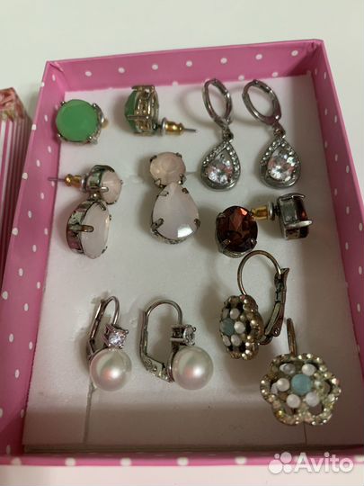 6 пар сережек