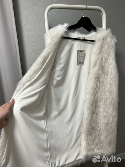 Жилет искусственный мех от ostin